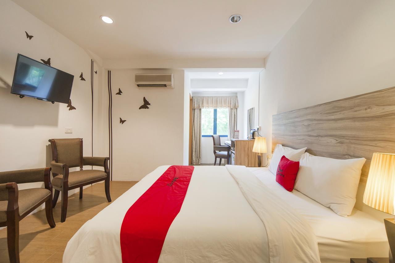 Reddoorz Plus @ Victoria Street Singapur Exterior foto