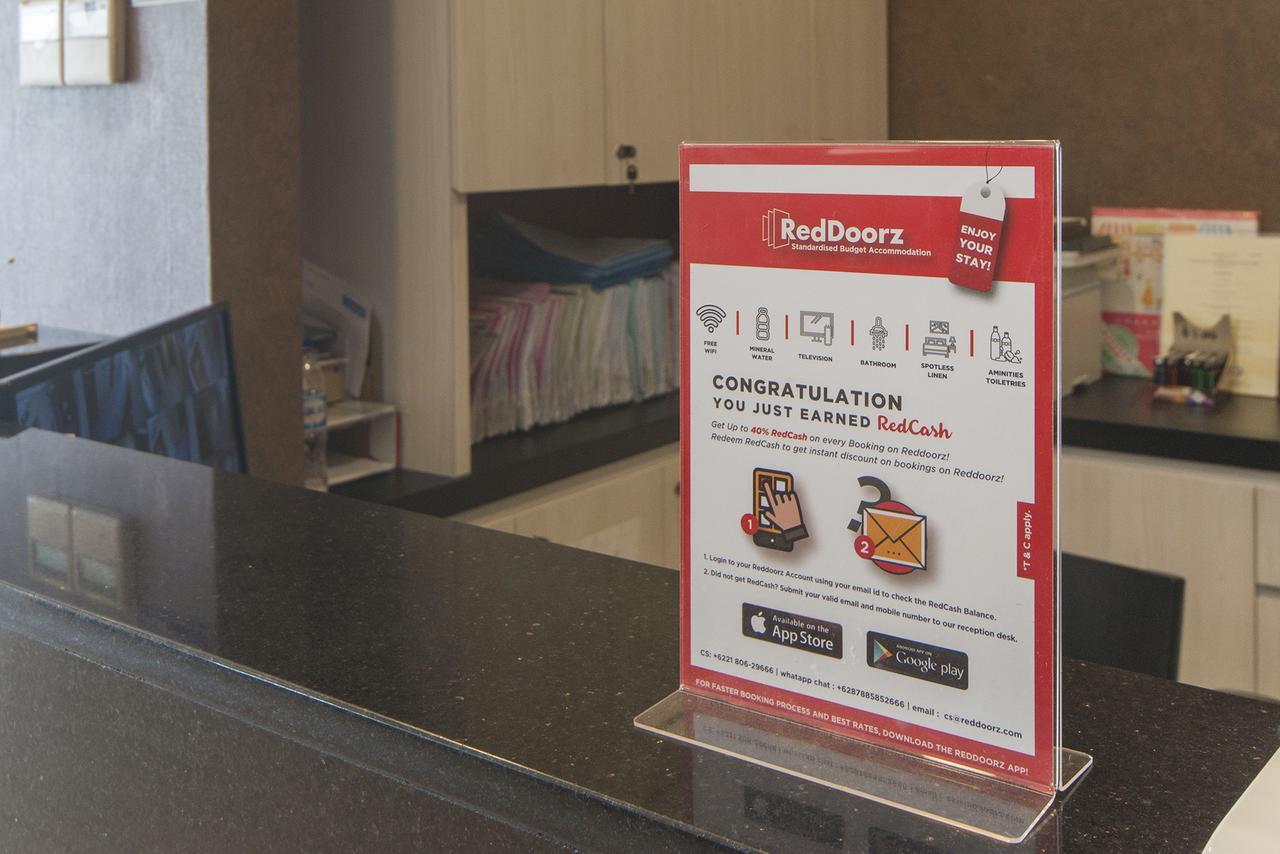 Reddoorz Plus @ Victoria Street Singapur Exterior foto